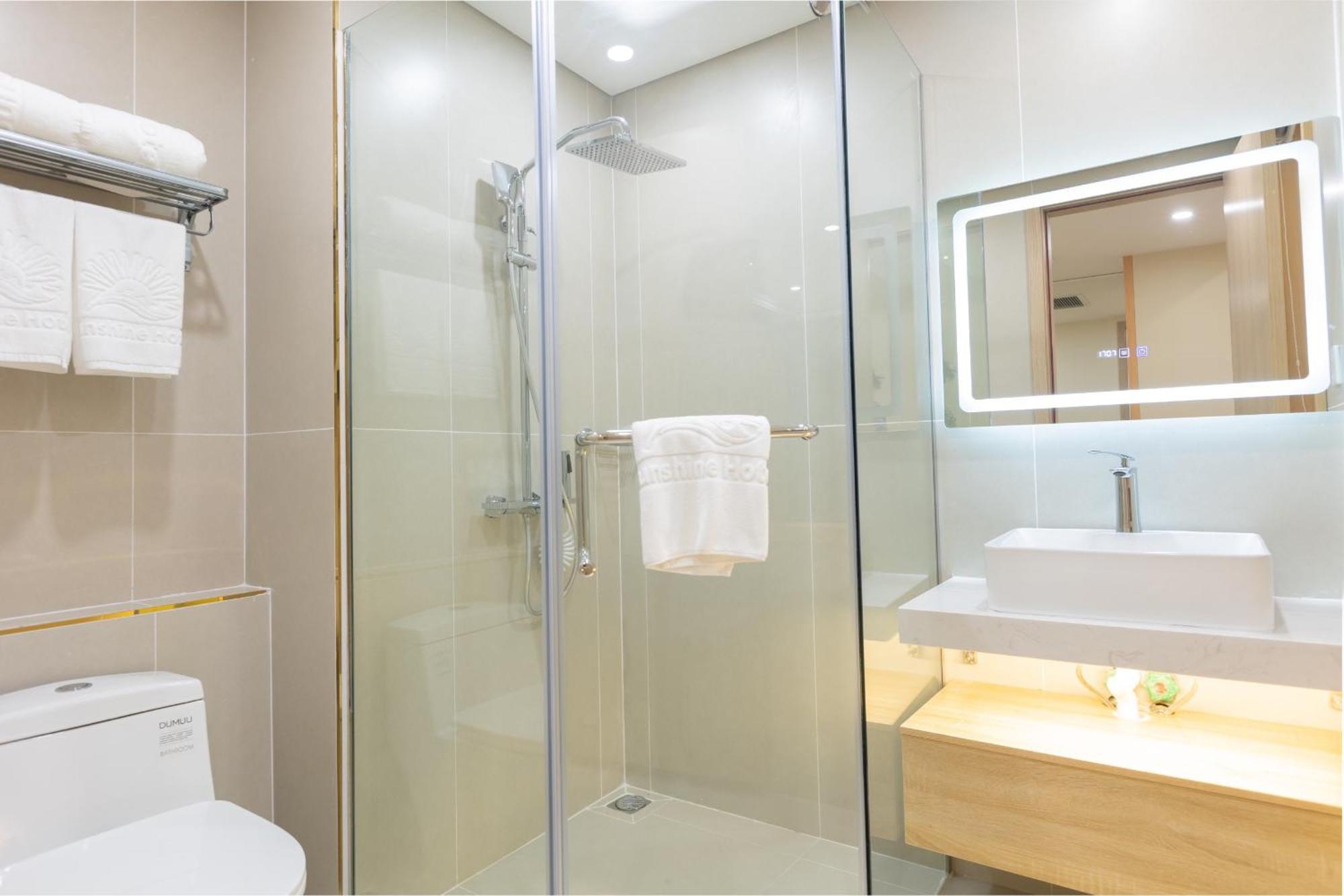 Sunshine Apartment Hotel Mong Cai Exterior foto